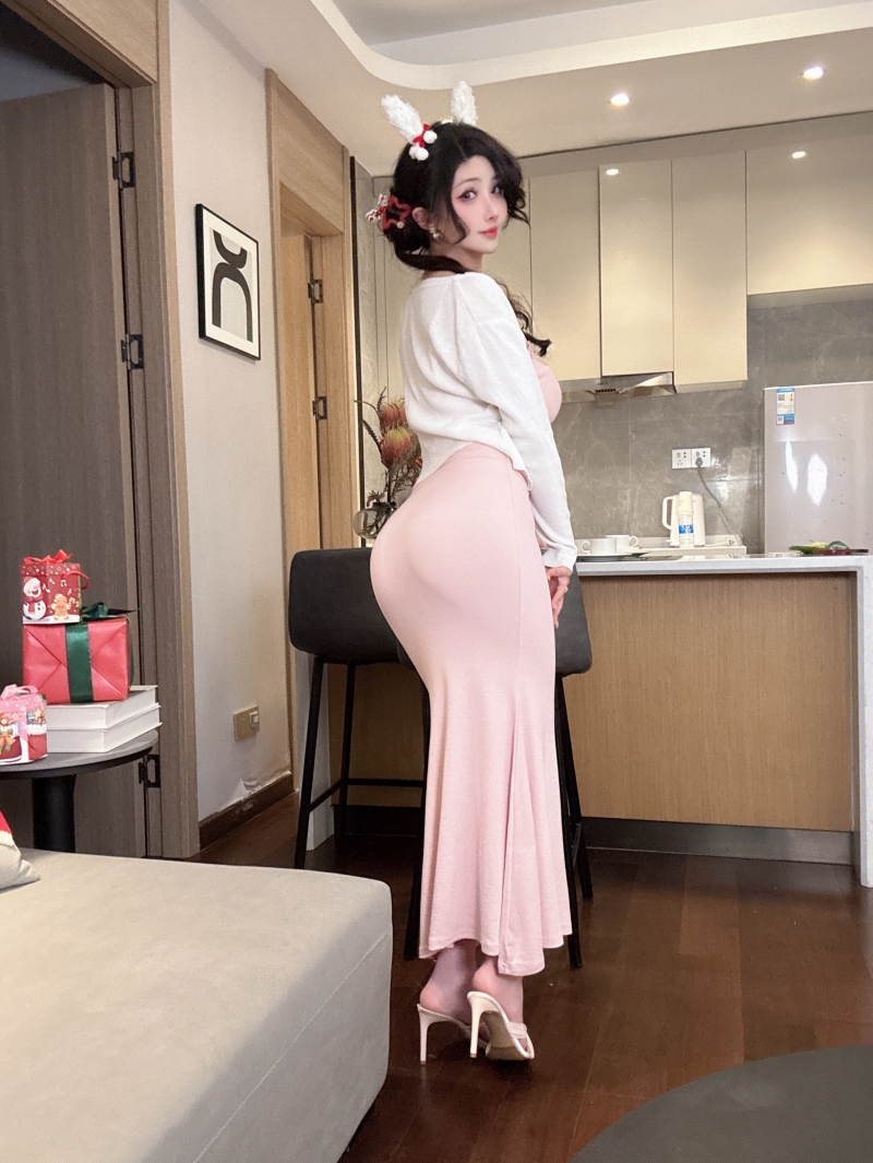 Rioko凉凉子#圣诞 草莓味小蛋糕【32P-10V-752MB】