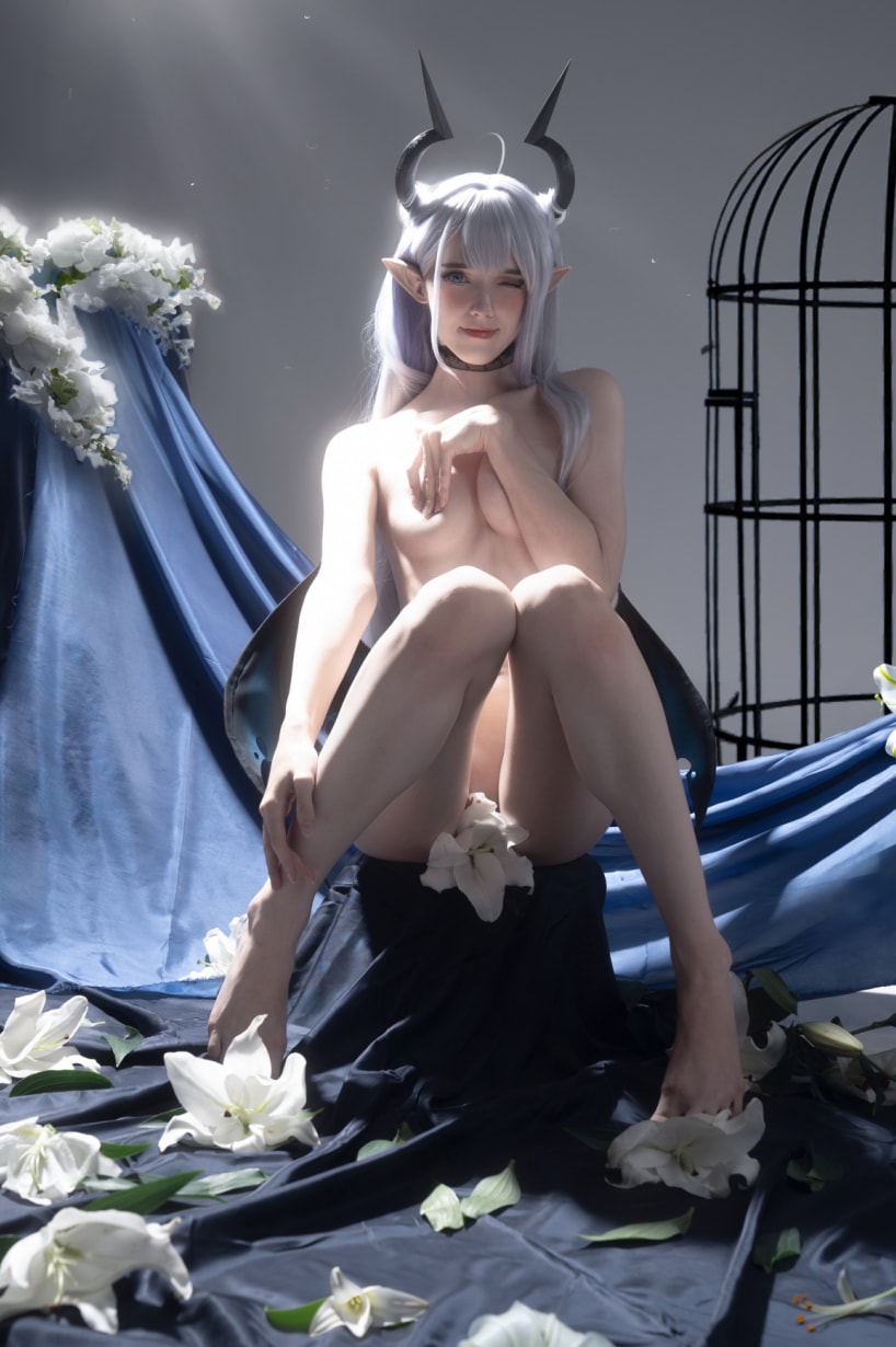 CandyBall – Thea--美丽佳人！