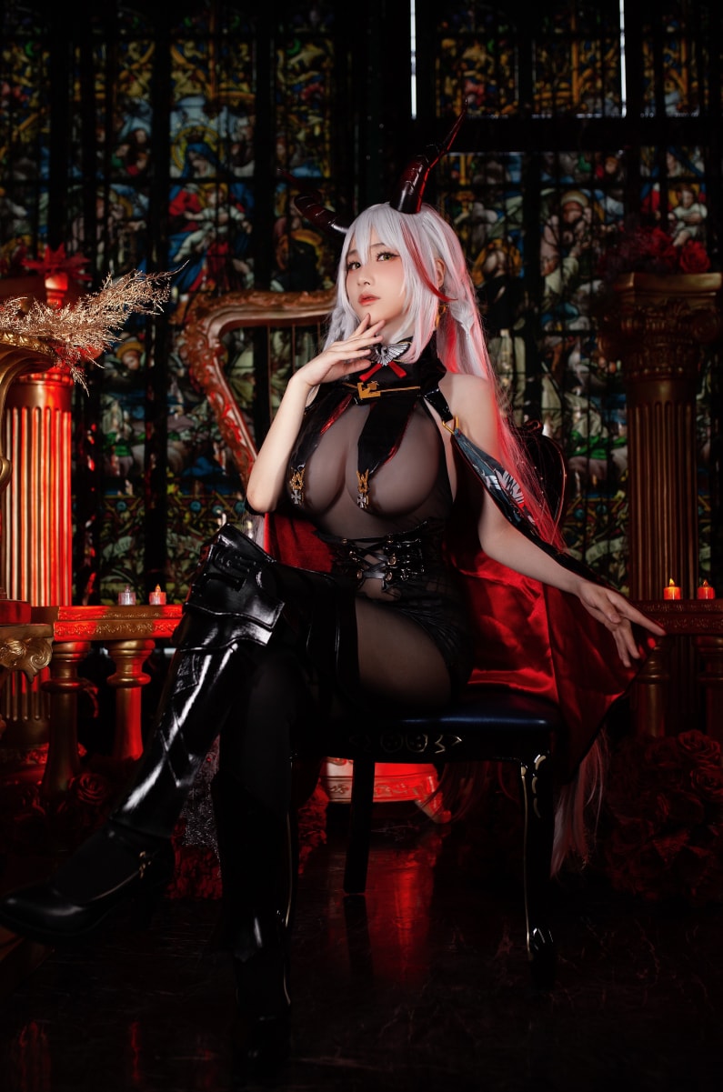 幼愛youmeko –#碧蓝航线 埃吉尔--绝美作品！