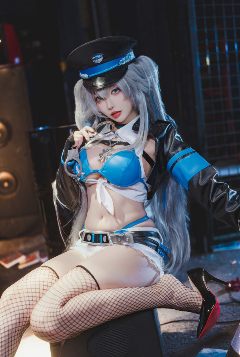 宫本桜 –#交错战线 刃齿女警--典藏作品！