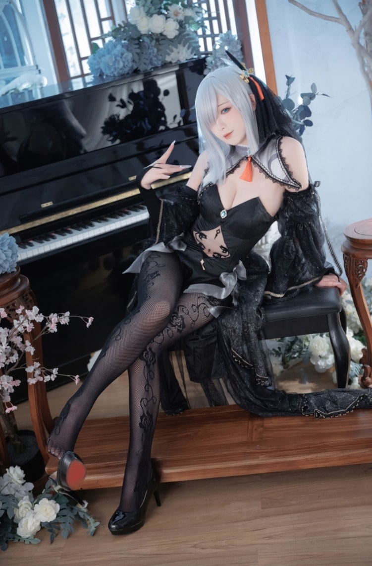 封疆疆v#原神 申鹤同人黑婚纱--王炸作品！