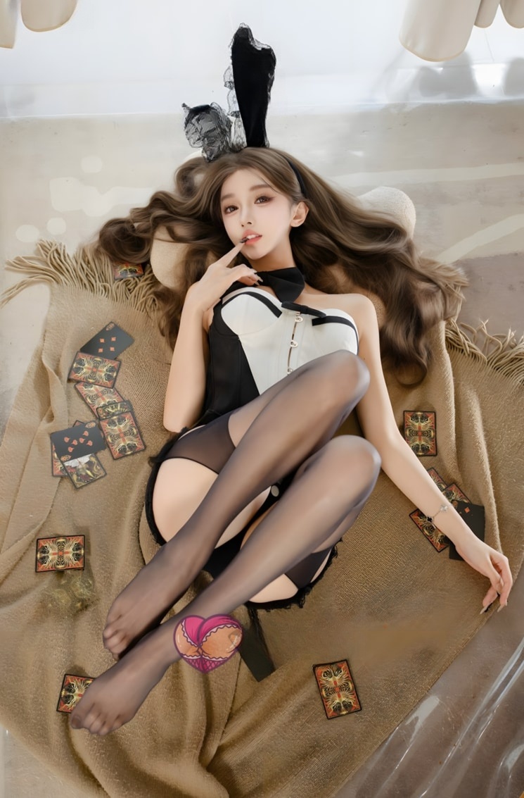 过期米线线喵 –#扑克兔女郎--超绝作品！