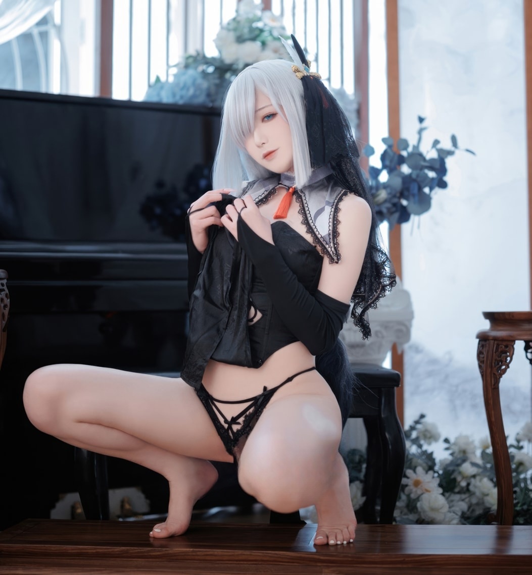 封疆疆v#原神 申鹤同人黑婚纱--王炸作品！