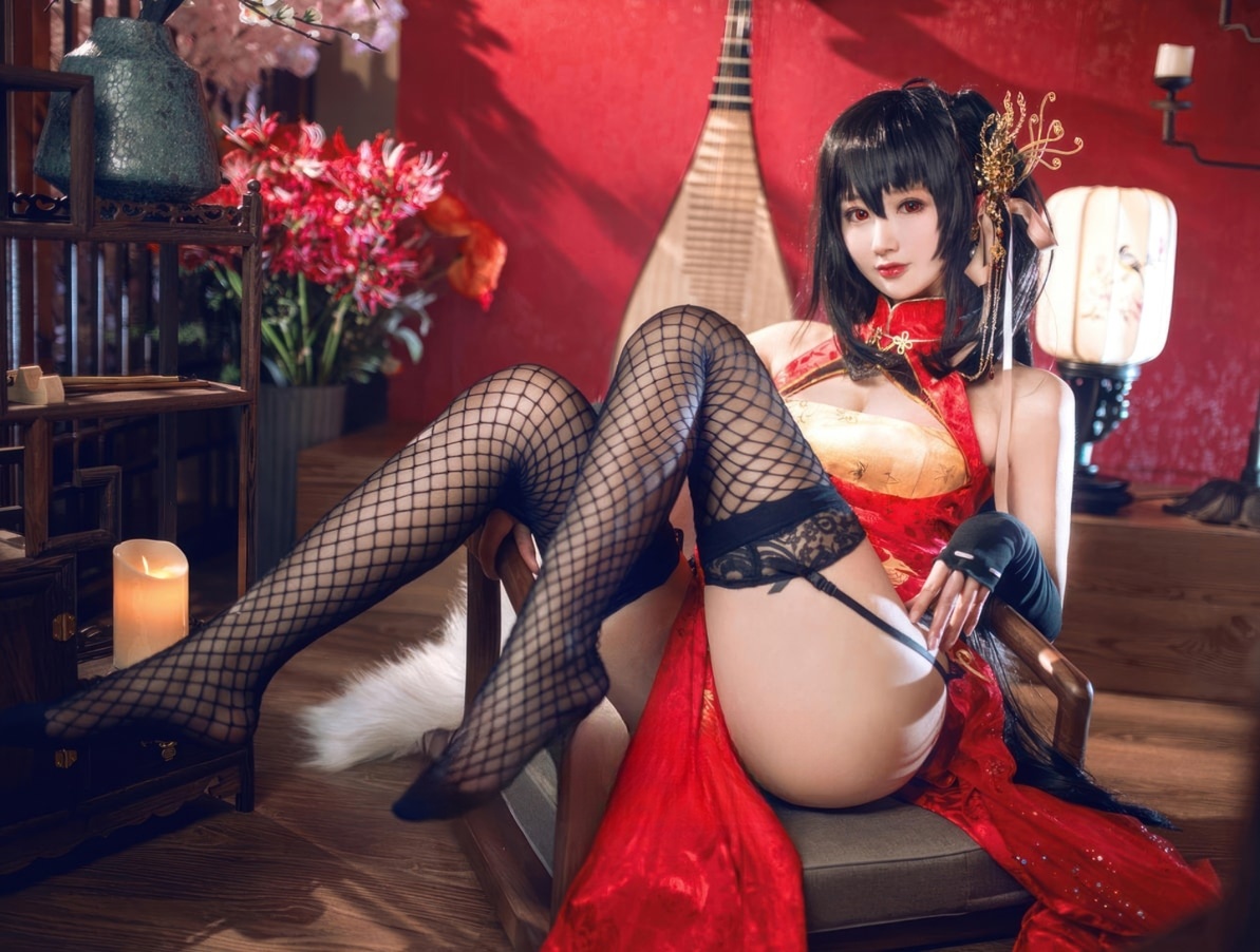 羽生三未 –#碧蓝航线 大凤旗袍--优质推荐！