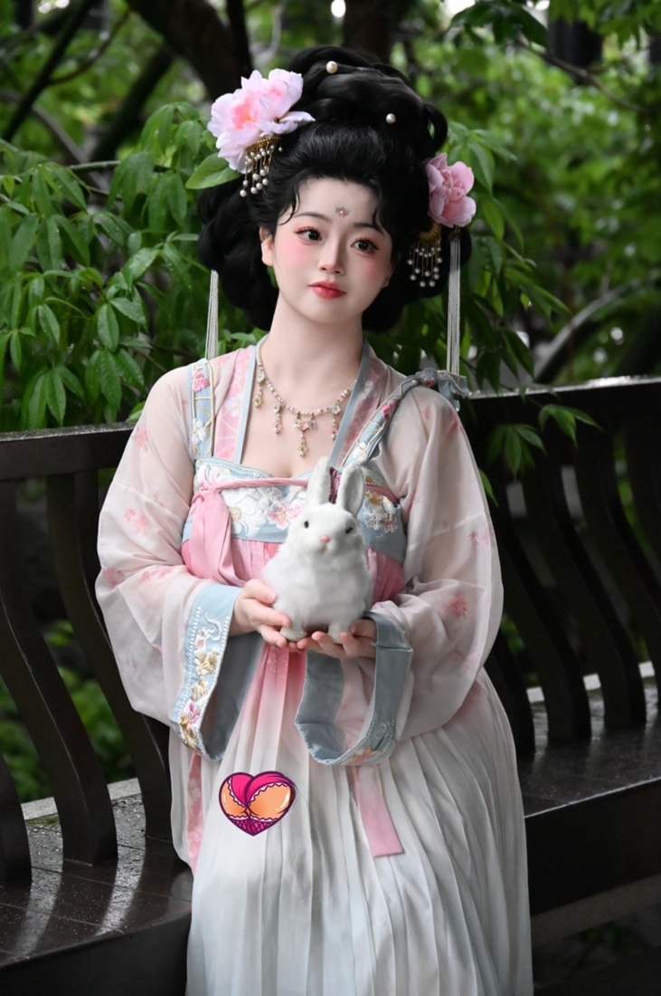 一只毛毛帽 – 2026年05月月票--超绝作品! 一只毛毛帽 – 2026年05月月票--超绝作品!