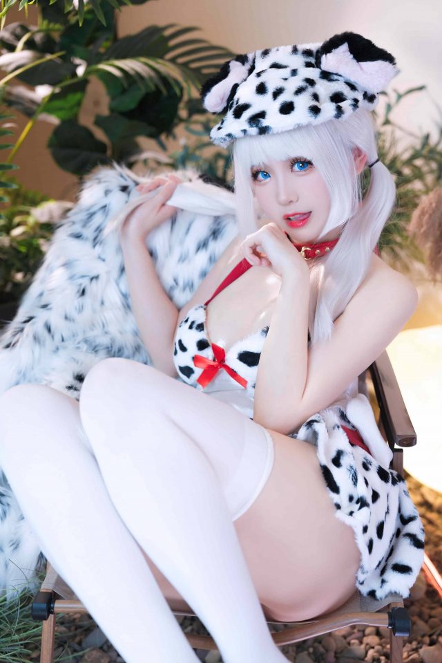 当斑点狗遇上时尚：coser Miko酱ww的COSPLAY艺术之旅