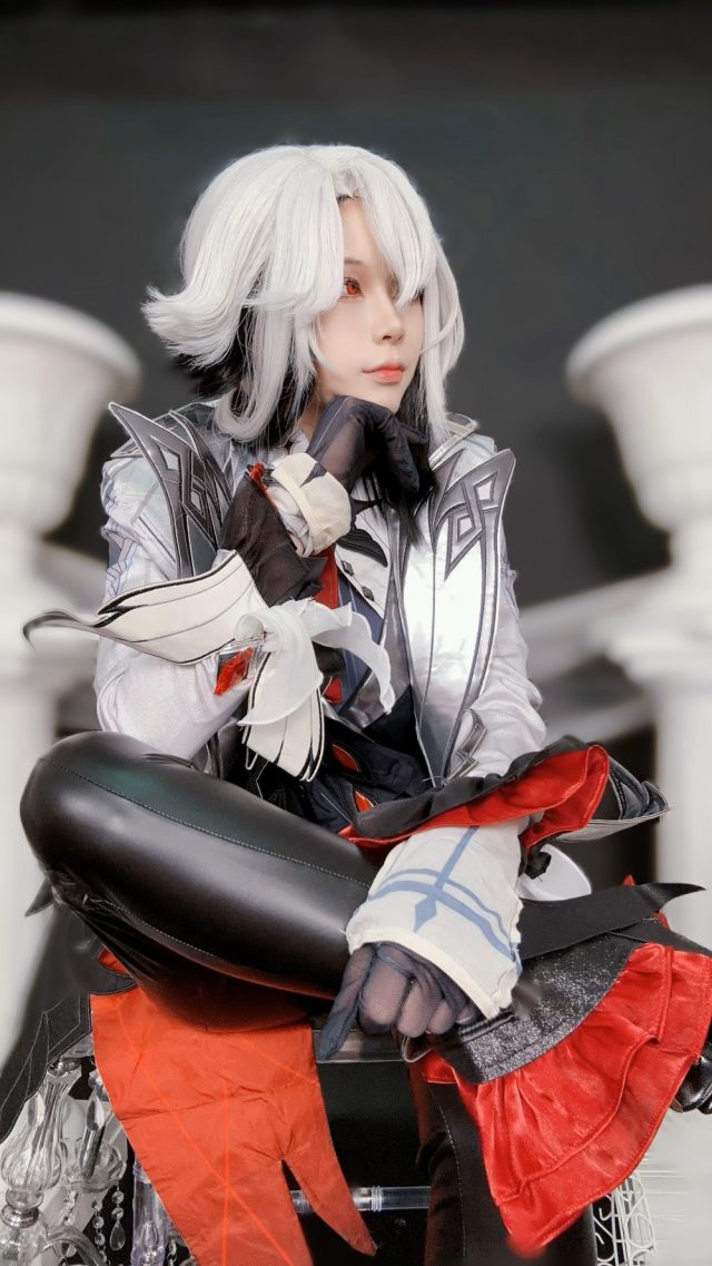泰国coser Mirin化身《原神》阿蕾奇诺,比基尼造型引爆网络 泰国coser Mirin化身《原神》阿蕾奇诺,比基尼造型引爆网络