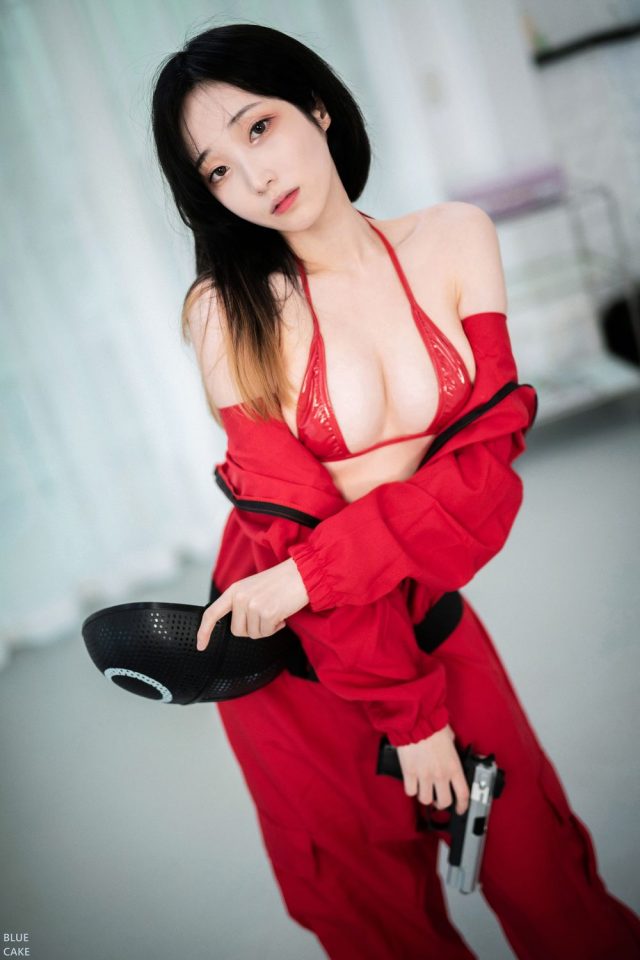 韩国COS界的新宠儿:Bambi 밤비穿越你的屏幕,撩动心弦! 韩国COS界的新宠儿:Bambi 밤비穿越你的屏幕,撩动心弦!