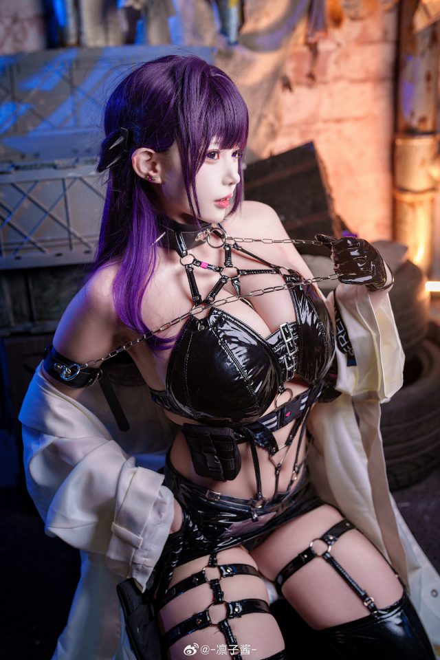 梦幻现实:凛子酱演绎《胜利女神:妮姬》米哈拉的绝美COSPLAY 梦幻现实:凛子酱演绎《胜利女神:妮姬》米哈拉的绝美COSPLAY
