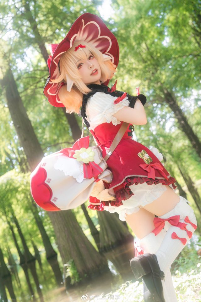 六二二同学cos《原神》可莉，展现“火花骑士”的可爱魔法治愈