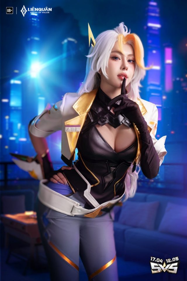 越南Tiktoker Ha Moi迷人的萝儿cosplay照片,俘虏了男粉丝的心 越南Tiktoker Ha Moi迷人的萝儿cosplay照片,俘虏了男粉丝的心